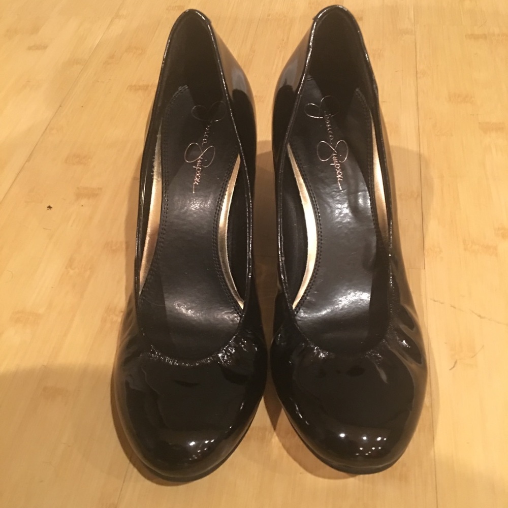 Jessica Simpson Wedges